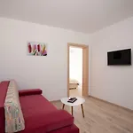 Mia 4&5 Baška Voda