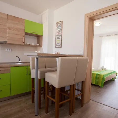 Mia 4&5 Apartamento *